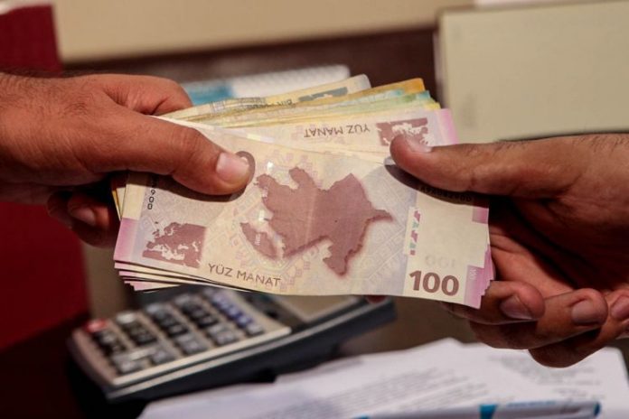 manat-12pul