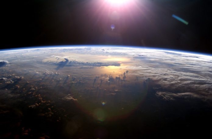 yuriearth_iss_3032