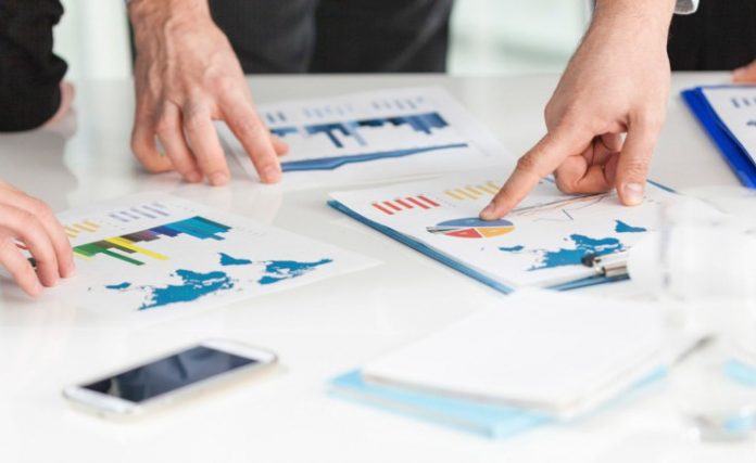 business-analyse paper plan chart