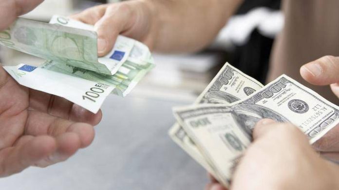 money-transfer-euro dollar