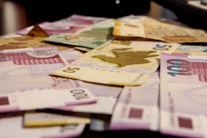 manat-1