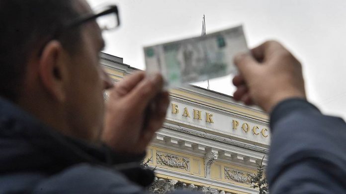 russia_ruble_RMB