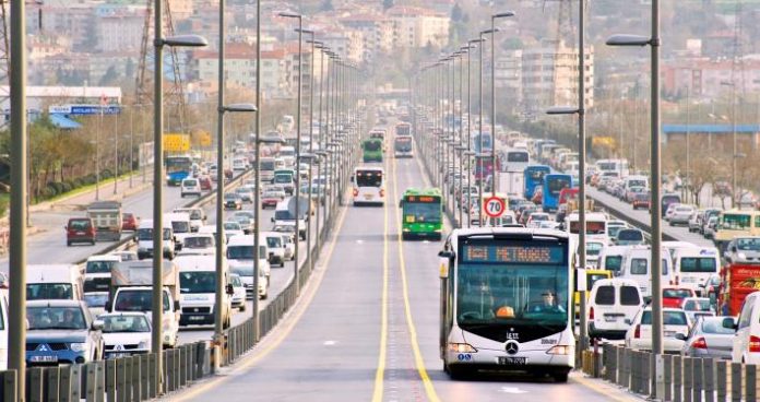 Bus Rapid Transit (BRT) - Istanbul,