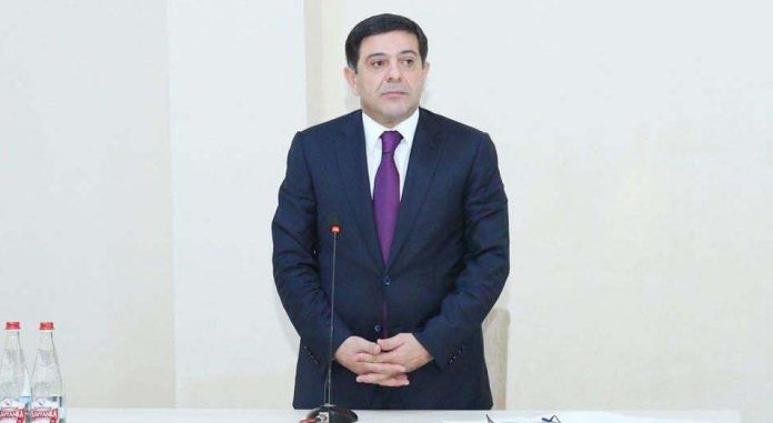 1526556292_xaleddin-isgenderov