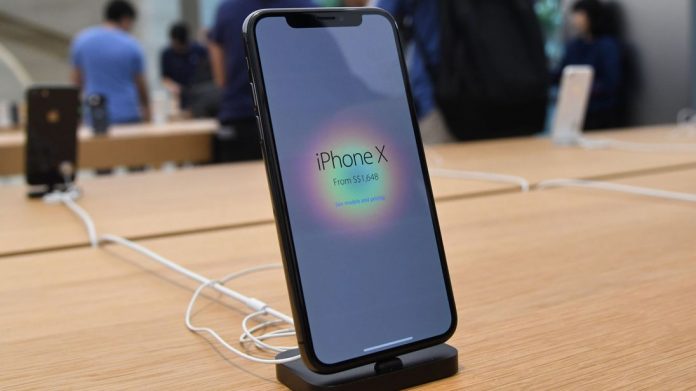 skynews-iphone-x_4298447