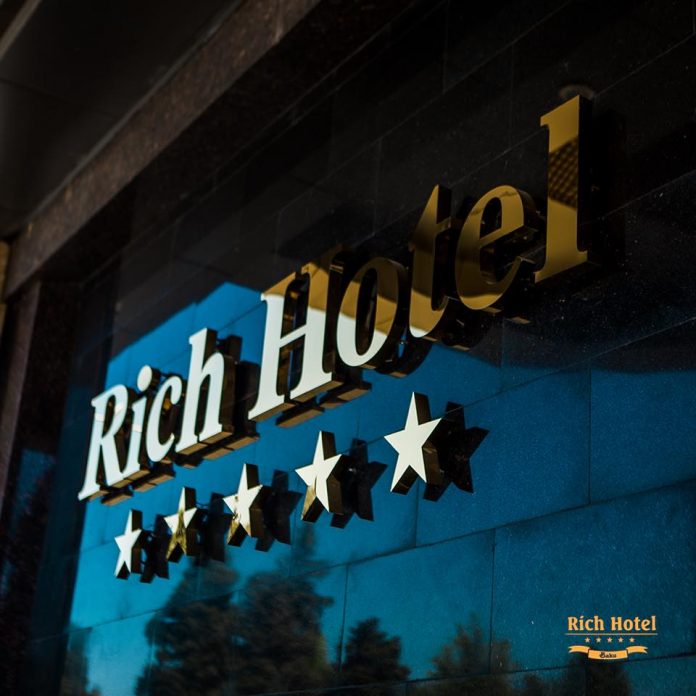 rich hotel
