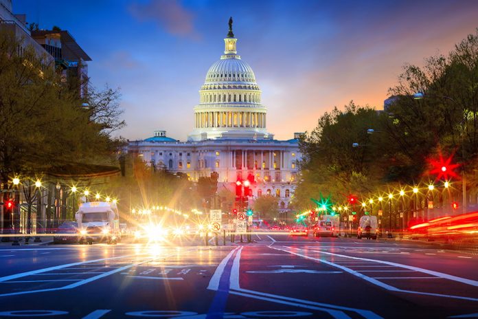 capitolio-nocturno-washington usa