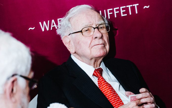 Milyarder Warren Buffet Bill banker.az