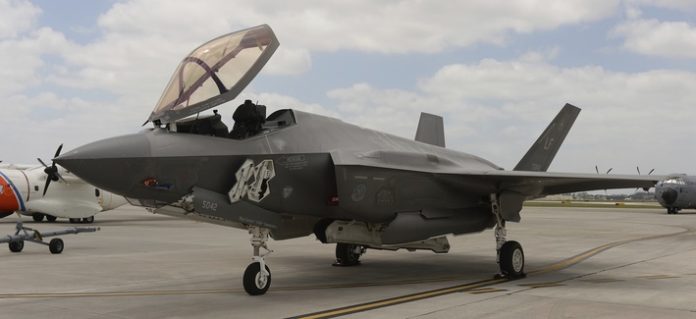 f 35 get