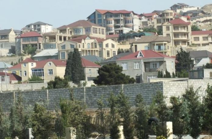 qeydiyyatsiz-evler