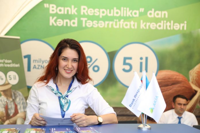 01 AkZaq