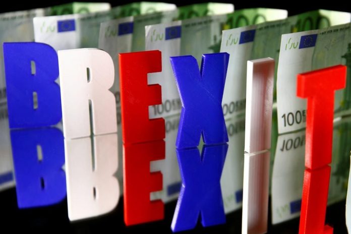 Brexit_banker.az