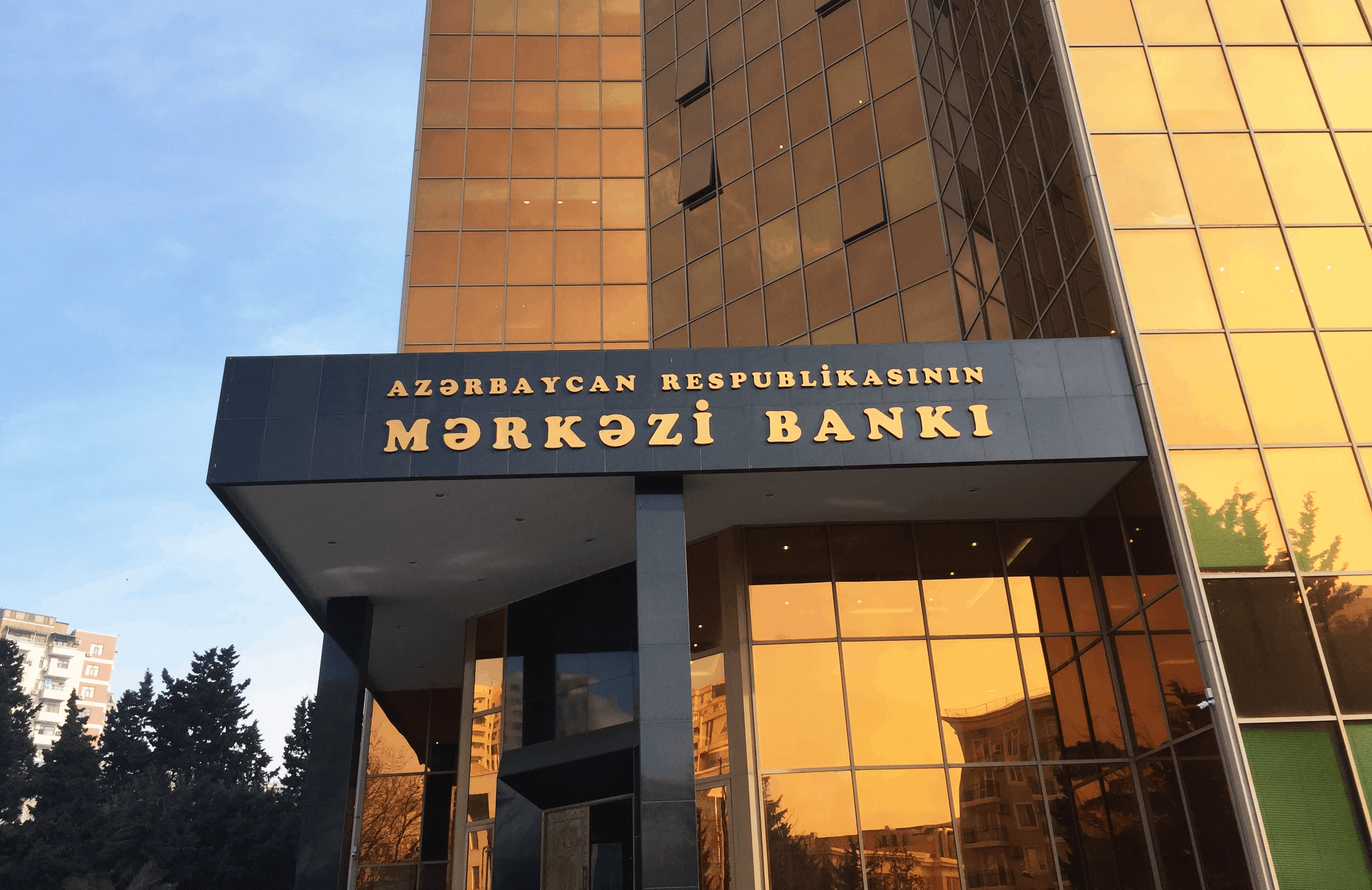 Mərkəzi Bank: Azərbaycanda ödəniş sistemlərində yeni standarta keçir