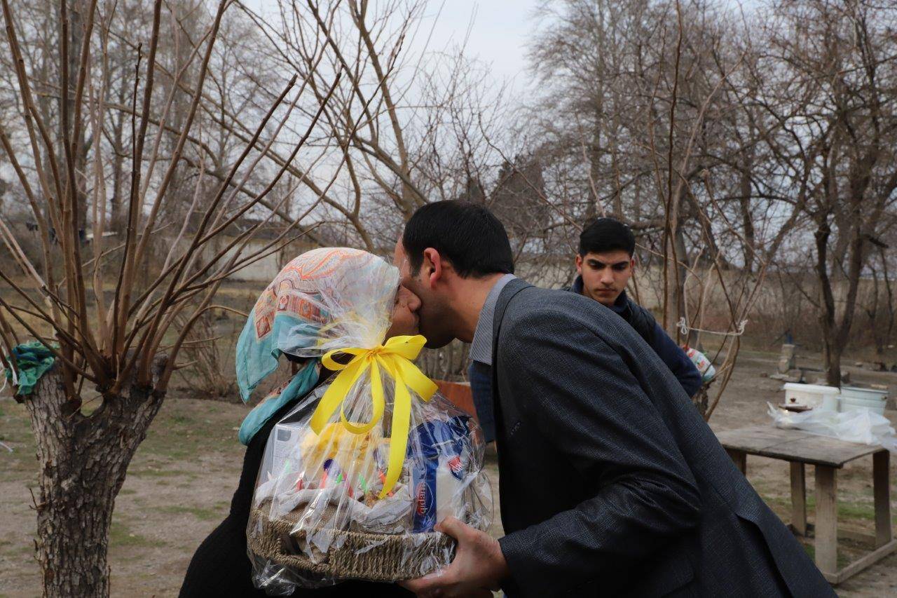 Yelo Bank Lənkəran və Bərdədə aztəminatlı ailələri sevindirdi® 1 1 9