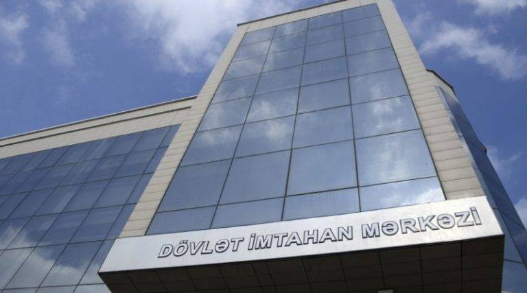 Ali məktəblərə qəbul olunanların qeydiyyatı başa çatır