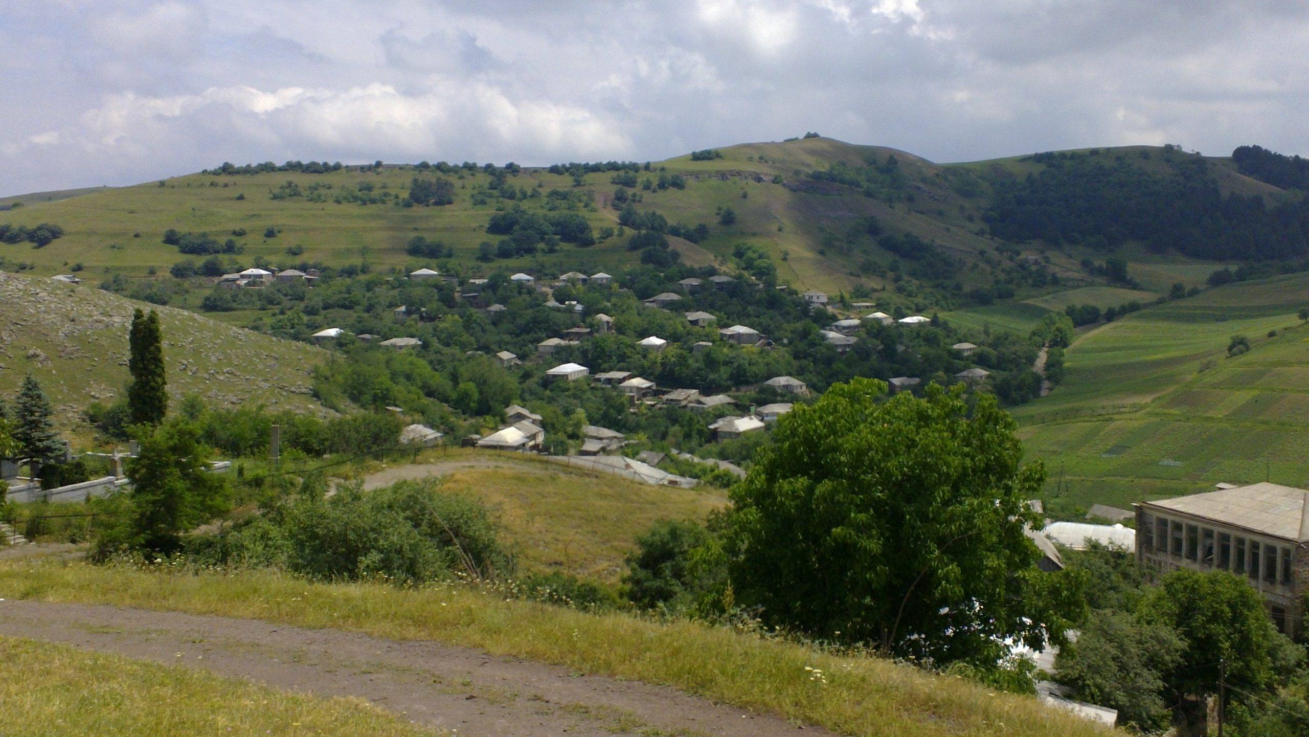 Ermənistan hökuməti Tavuş bölgəsi əhalisini təxliyə edir