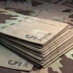 5 manat