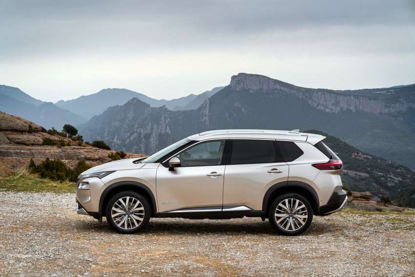 2023 Nissan X Trail Europe 12 850x568 1