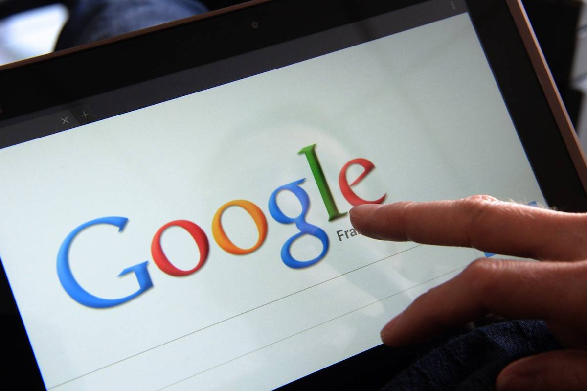 “Google” rəsmi proqramlarla bağlı yenilik edib