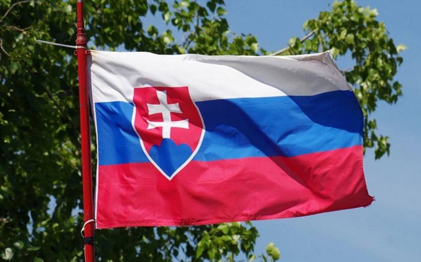 Slovakiya parlamenti baş nazirə görə təcili toplanır
