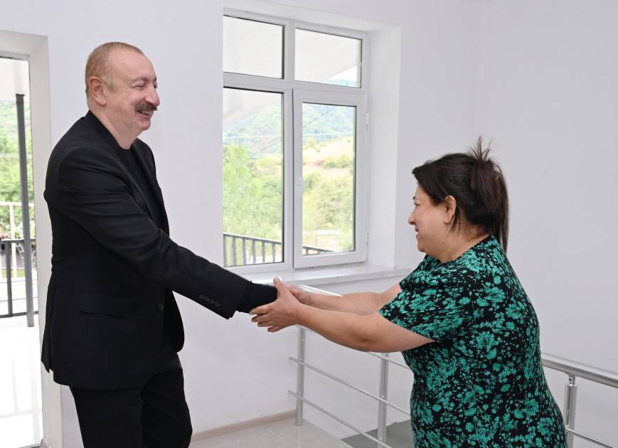 Prezident İlham Əliyev Xocalı rayonunun Badara kəndində olub 2 68c7b7ab05ec868c7b7ab05ec9175791914668c7b7ab05ec568c7b7ab05ec7