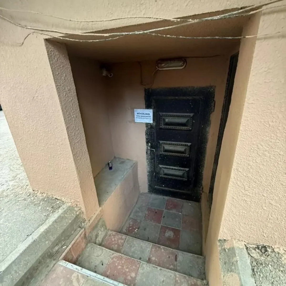 Bakıda ən bahalı maşınların "Arendator"u kimi tanınan iş adamı barəsində cinayət işi açıldı - əmlakına həbs qoyuldu 2