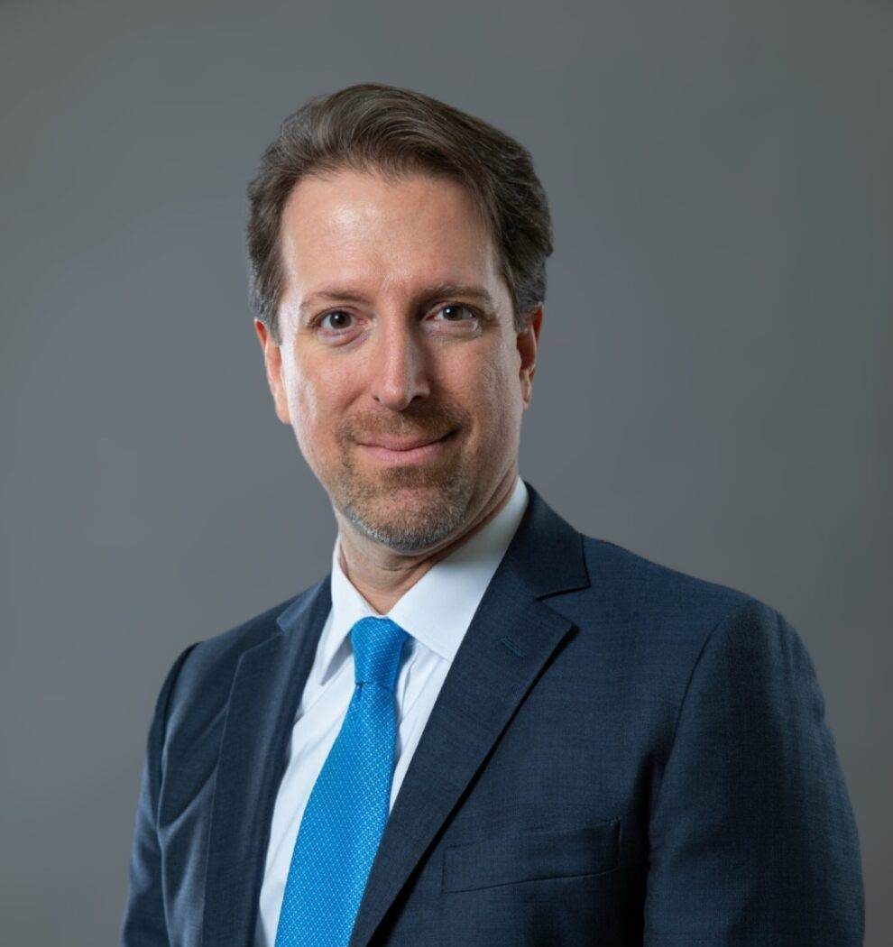 FINCA Azərbaycanın İcraçı Direktoru Timoti Tarrant 12 illik CEO fəaliyyətini başa çatdırır