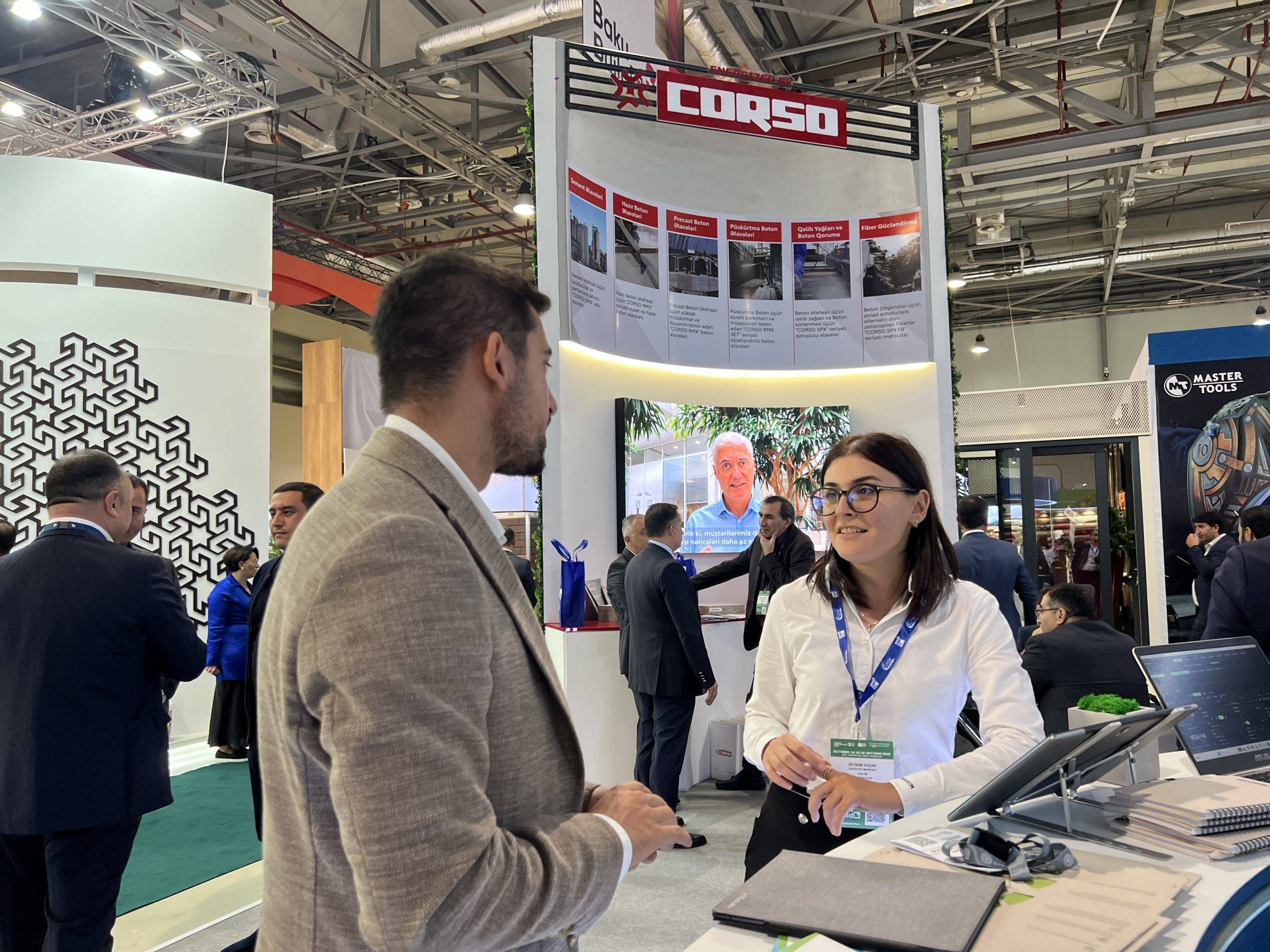 Holcim Azərbaycan “yaşıl məhsullarını” beynəlxalq inşaat sərgisində təqdim edir 6 IMG 4472 scaled