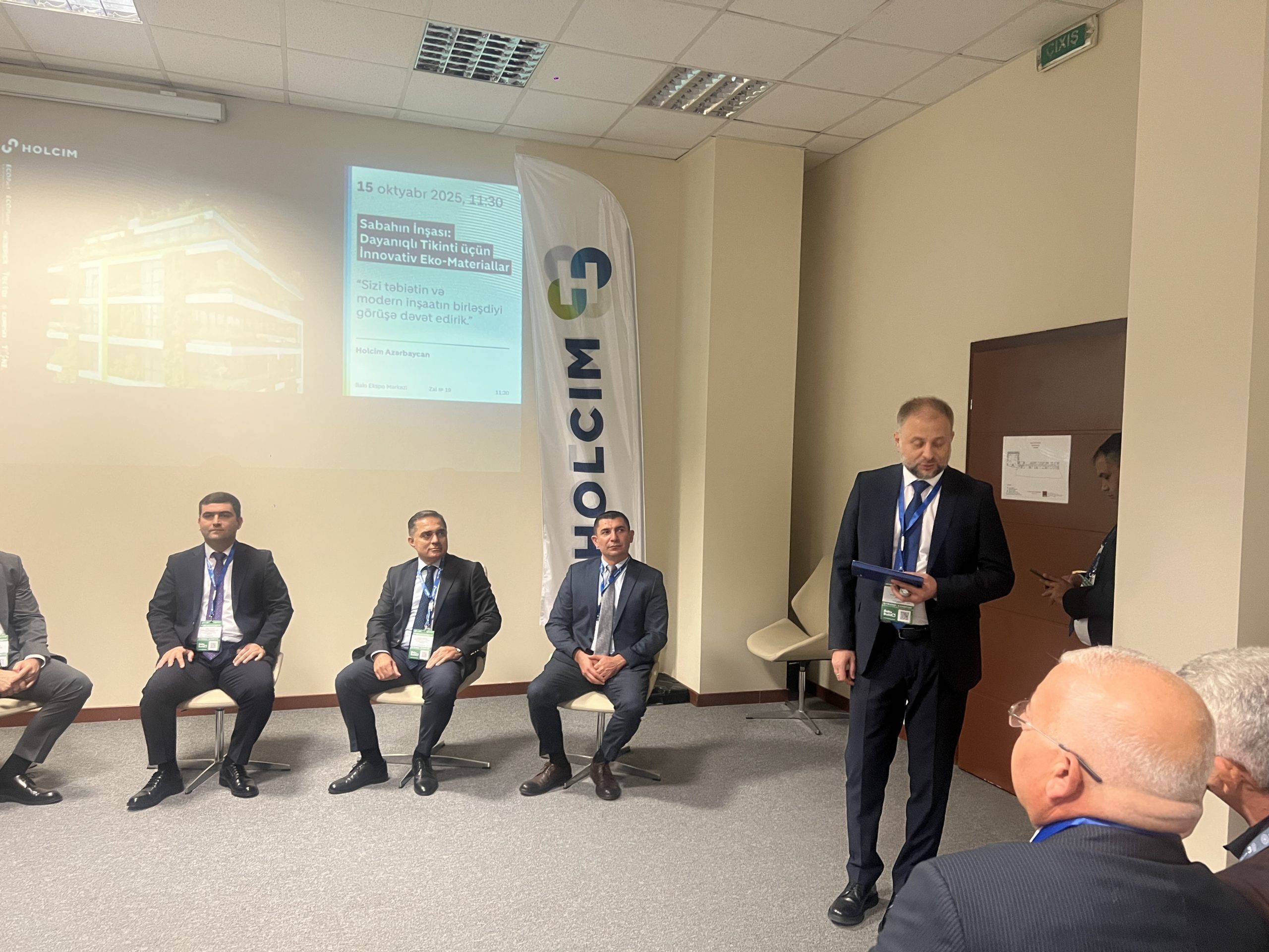 Holcim Azərbaycan “yaşıl məhsullarını” beynəlxalq inşaat sərgisində təqdim edir 4 IMG 4565 scaled