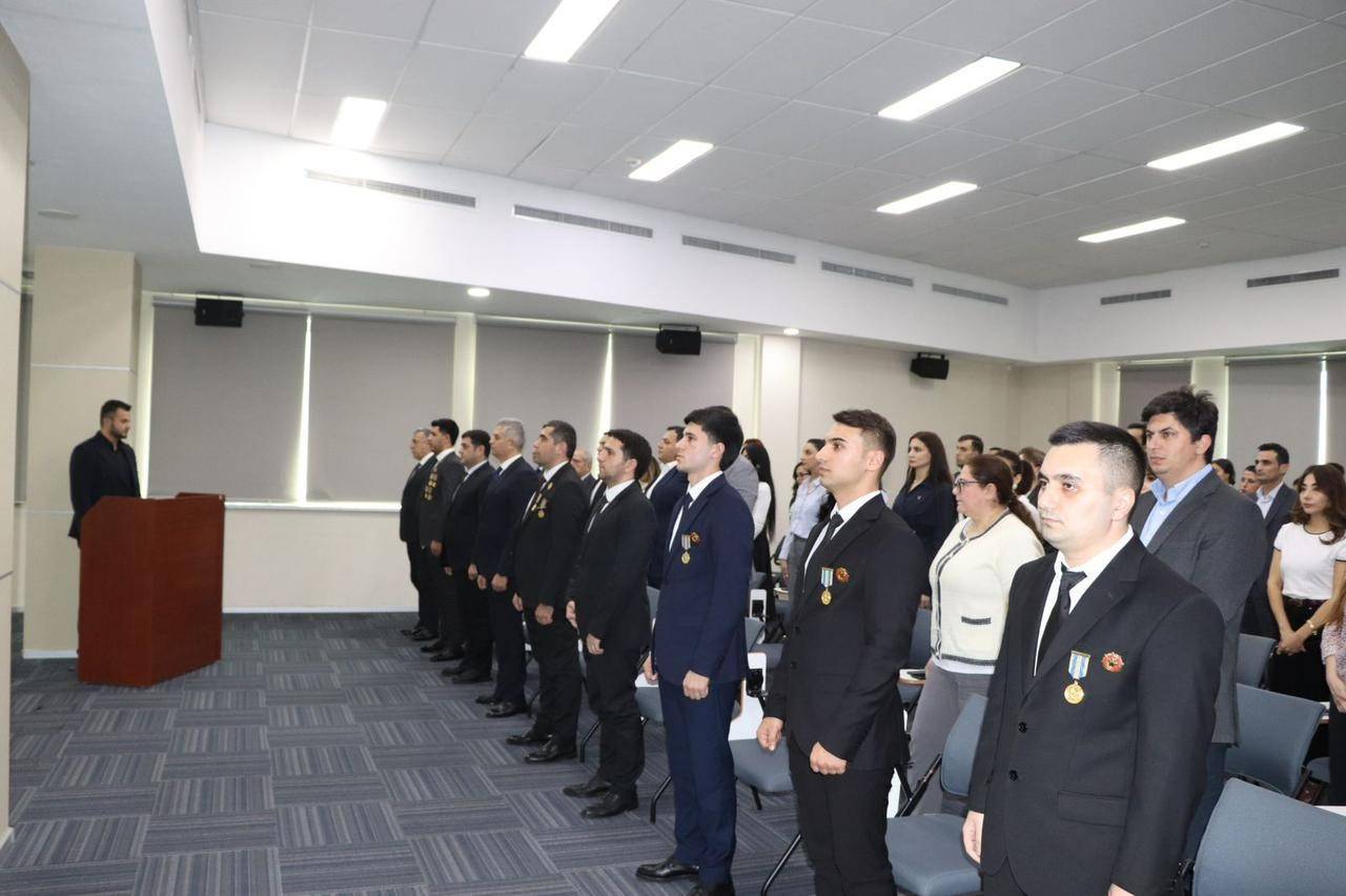 Əmanətlərin Sığortalanması Fondunda 8 Noyabr - Zəfər Gününə həsr olunmuş tədbir keçirilib 4 110324e7 e33e 490c bdee a2ab915a5bfb