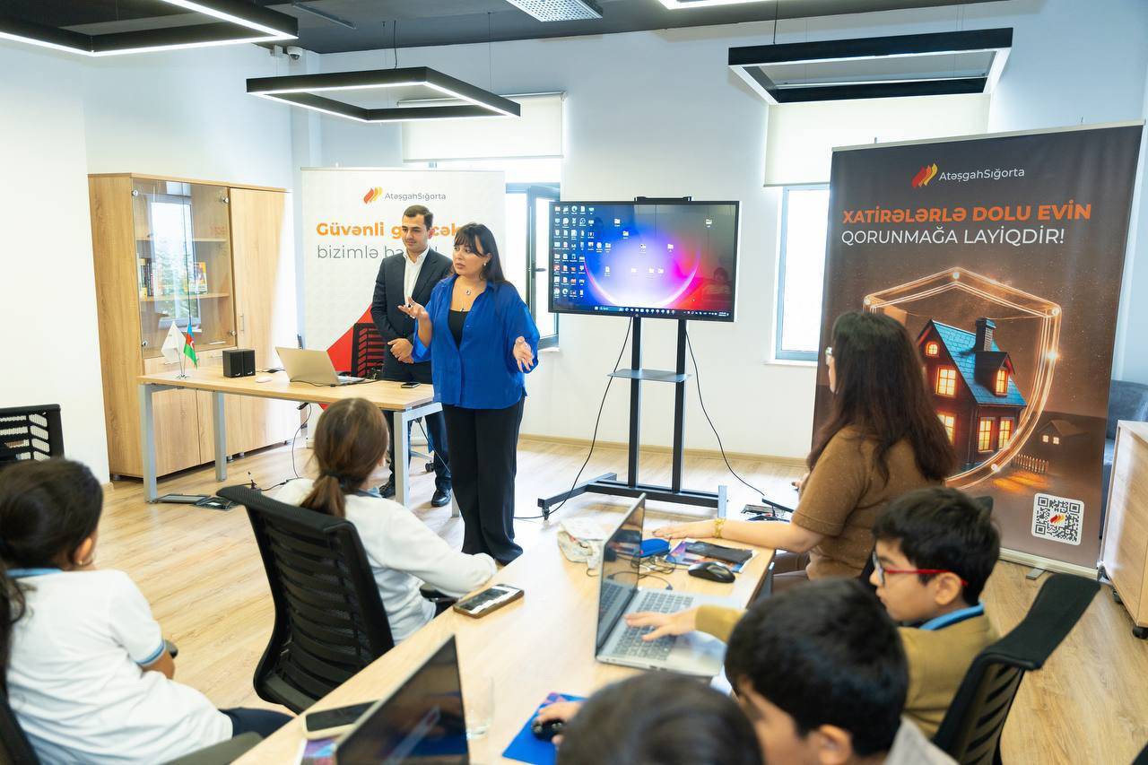 ASAN və “Atəşgah” məktəblilər üçün maarifləndirici təlimlərə start verdi 1 5418105779845726013