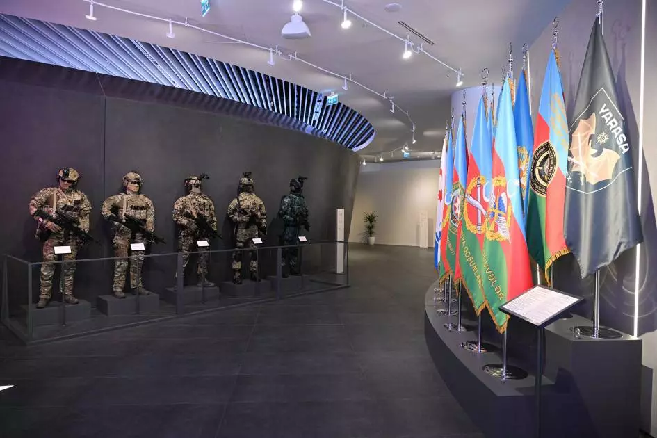 Bakıda Zəfər muzeyinin açılışı olub - Fotolar 11 690efc322e9bb690efc322e9bc1762589745690efc322e9b9690efc322e9ba