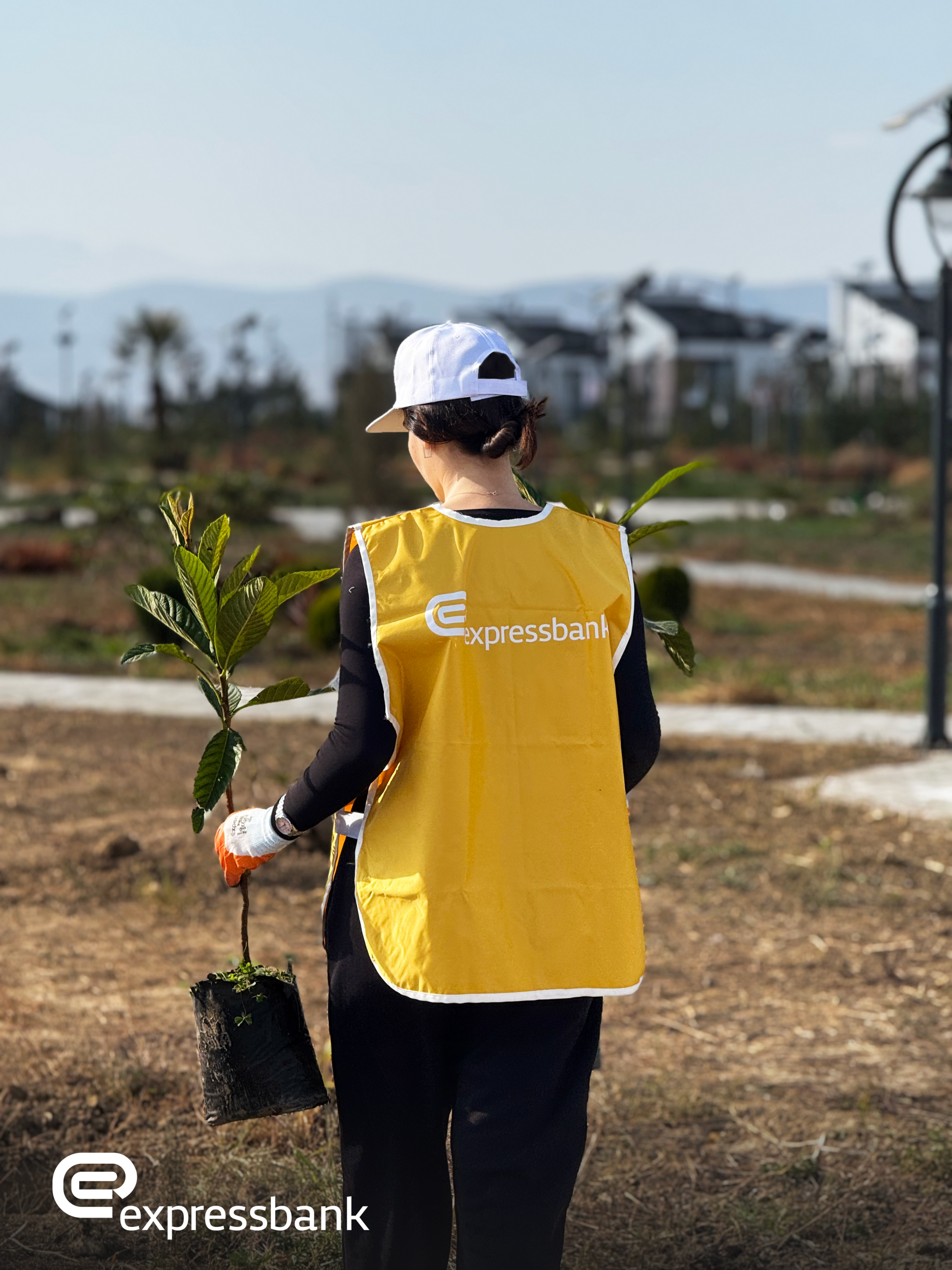 Expressbank Ağdamda “Zəfər naminə” ağacəkmə aksiyası keçirib 2 Agdam5 scaled