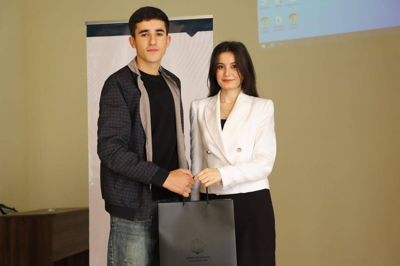 c2fd44ae 44da 4463 b988 57c3c61ecff4