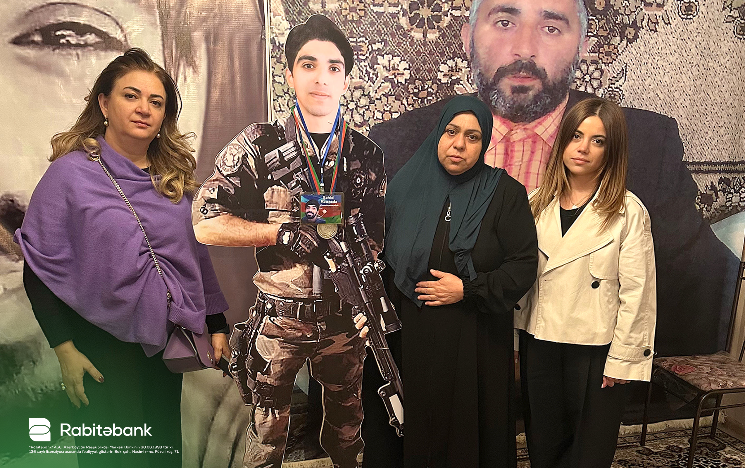 Rabitəbank Zəfər Günü ərəfəsində şəhid ailələrini ziyarət edib 1 press2