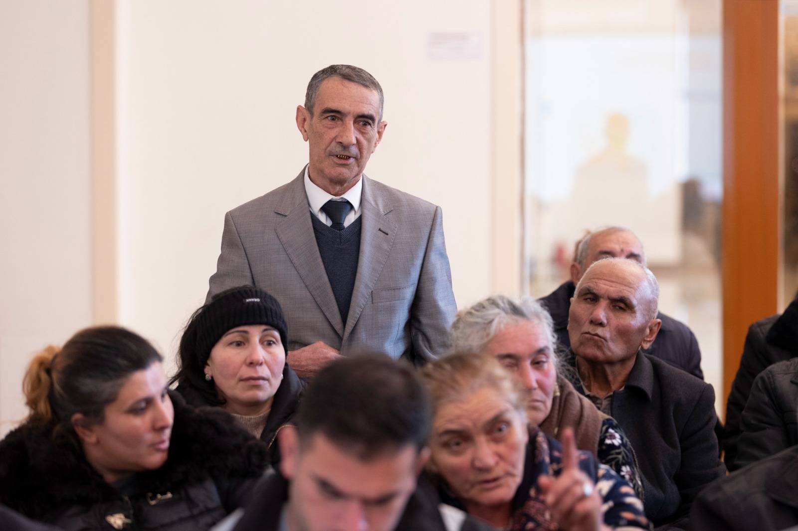 “AzerGold” QSC Göygöldə yerli icmalarla növbəti görüş keçirib 1 04