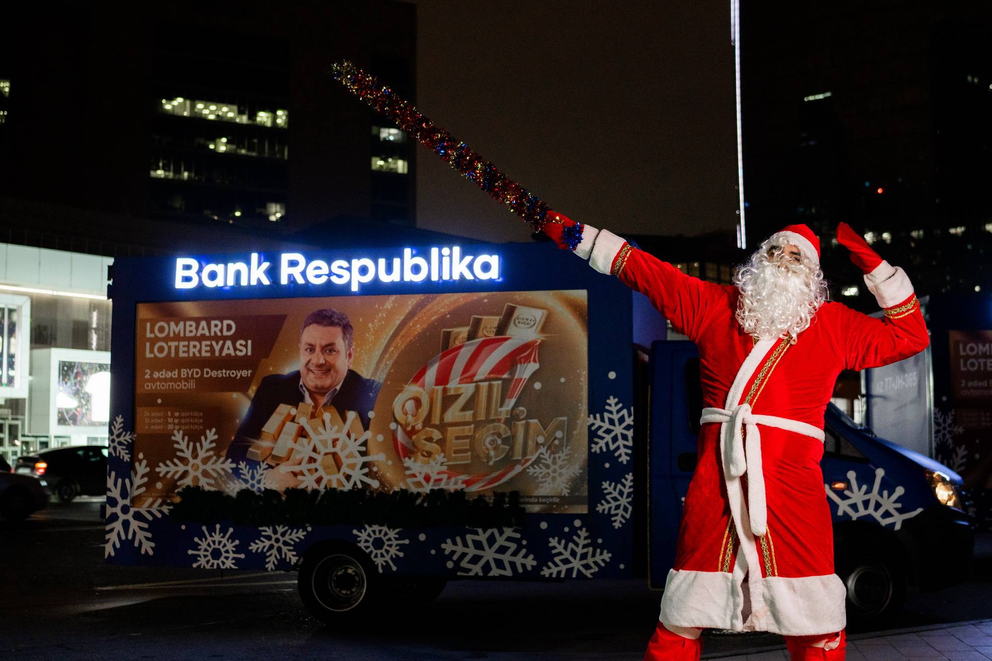 Şaxta Baba da Bank Respublika-dan hədiyyə qazanmağa tələsir 6 05 BR Santa