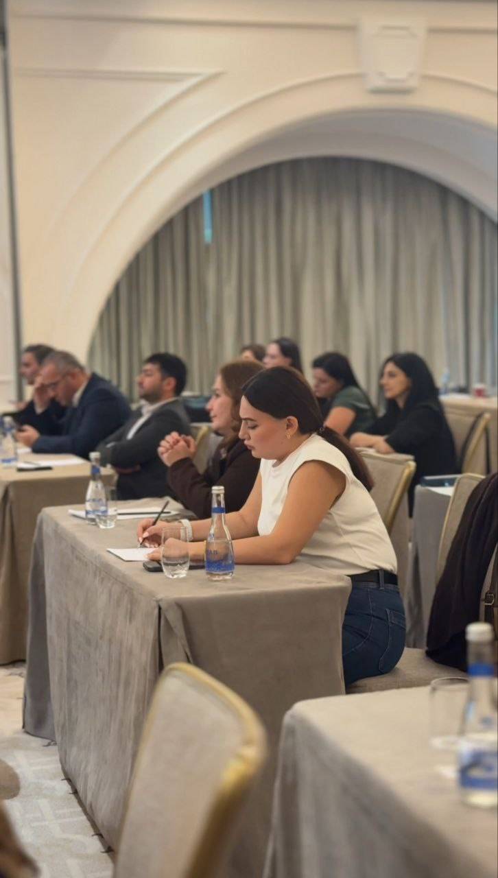 5300889555336630528 1