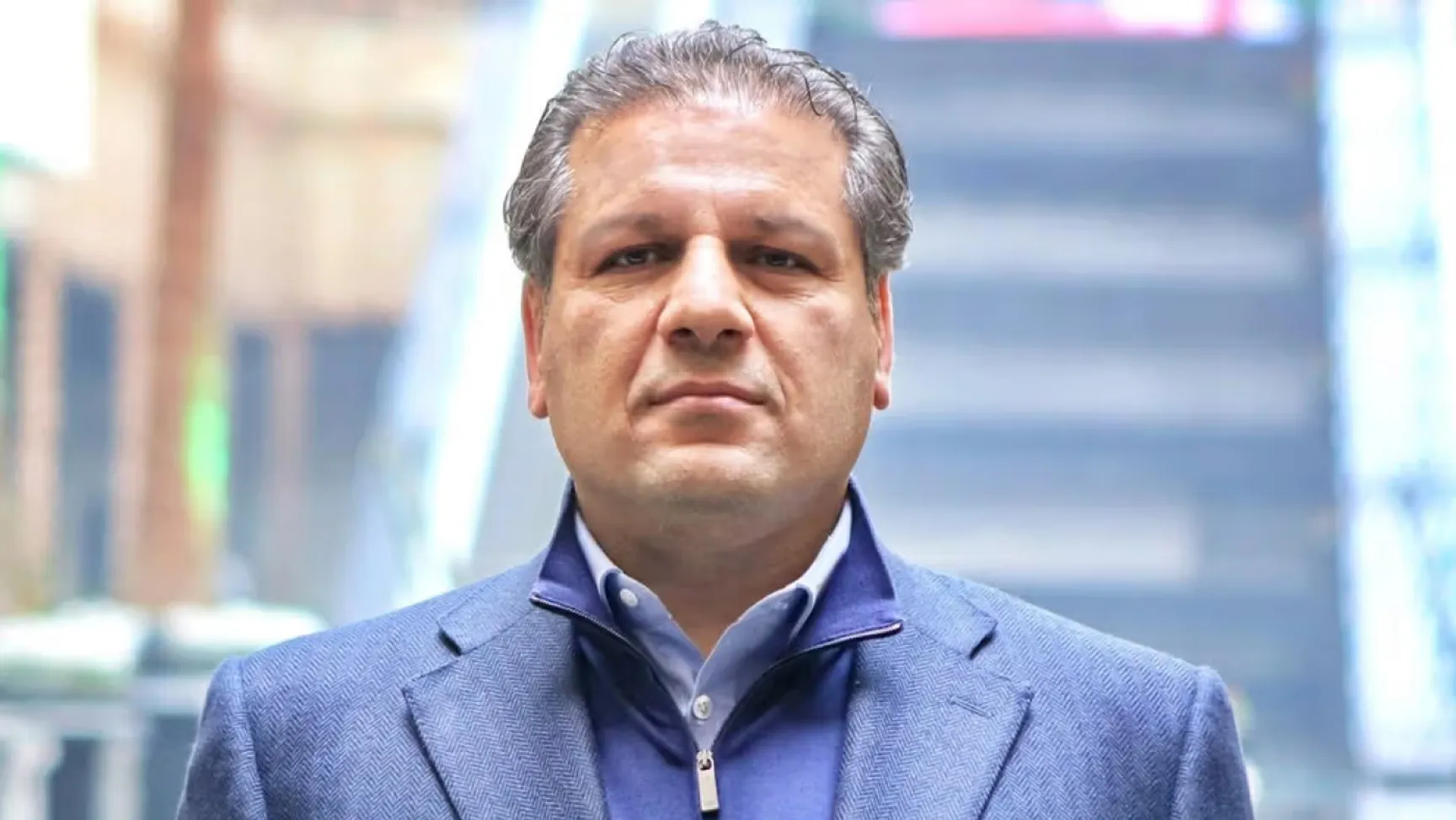 İran iqtisadiyyatını bir ailə bankı necə çökdürdü və ölkəni son 46 ilin ən böyük böhranına gətirdi? 1 2 2