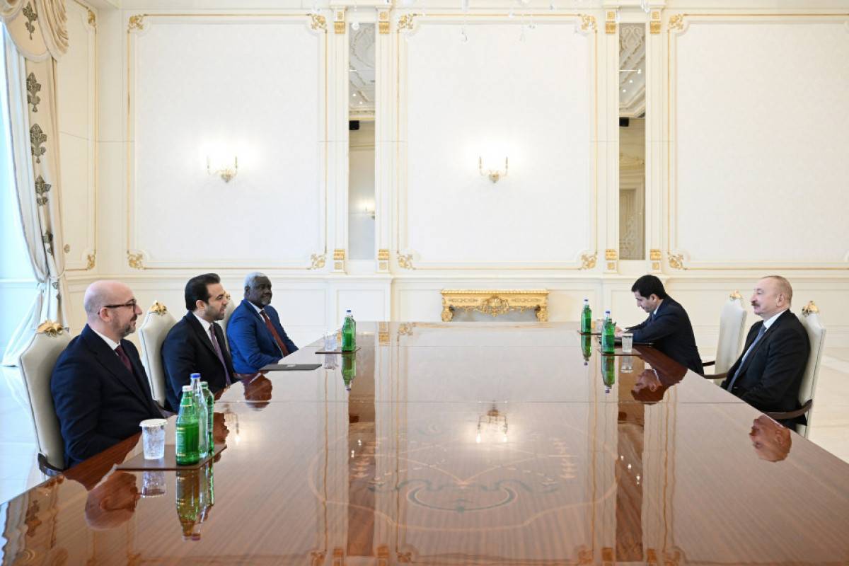 Prezident “Zayed İnsan Qardaşlığı Mükafatı” ilə bağlı nümayəndə heyətini qəbul edib 4 697070c4def50697070c4def511768976580697070c4def4e697070c4def4f