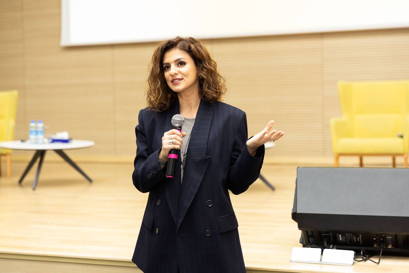 Yelo Bank-da ilk "Yelo İnvestisiya Paneli" keçirilib 7 1.JPG 1