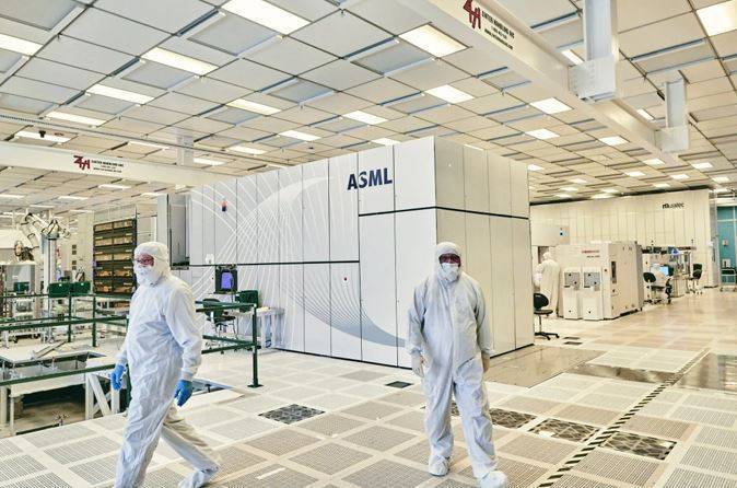 Çin yarımkeçirici sənayesini necə qurdu — və niyə bu hələ də kifayət etmir 3 3 4