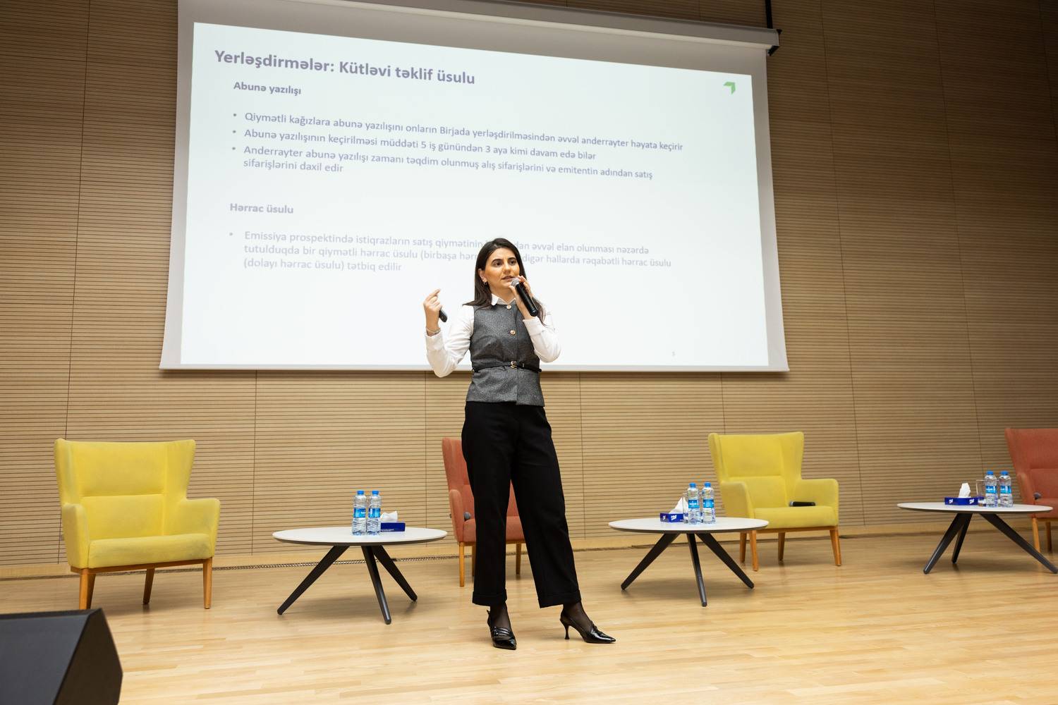 Yelo Bank-da ilk "Yelo İnvestisiya Paneli" keçirilib 3 7 17