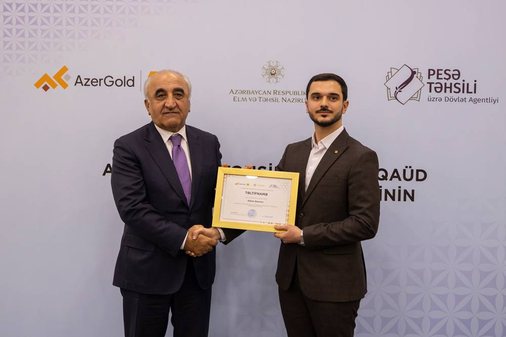 “AzerGold” QSC-nin 5-ci Təqaüd Proqramı müsabiqəsinin qalibləri mükafatlandırılıb 8 7 18