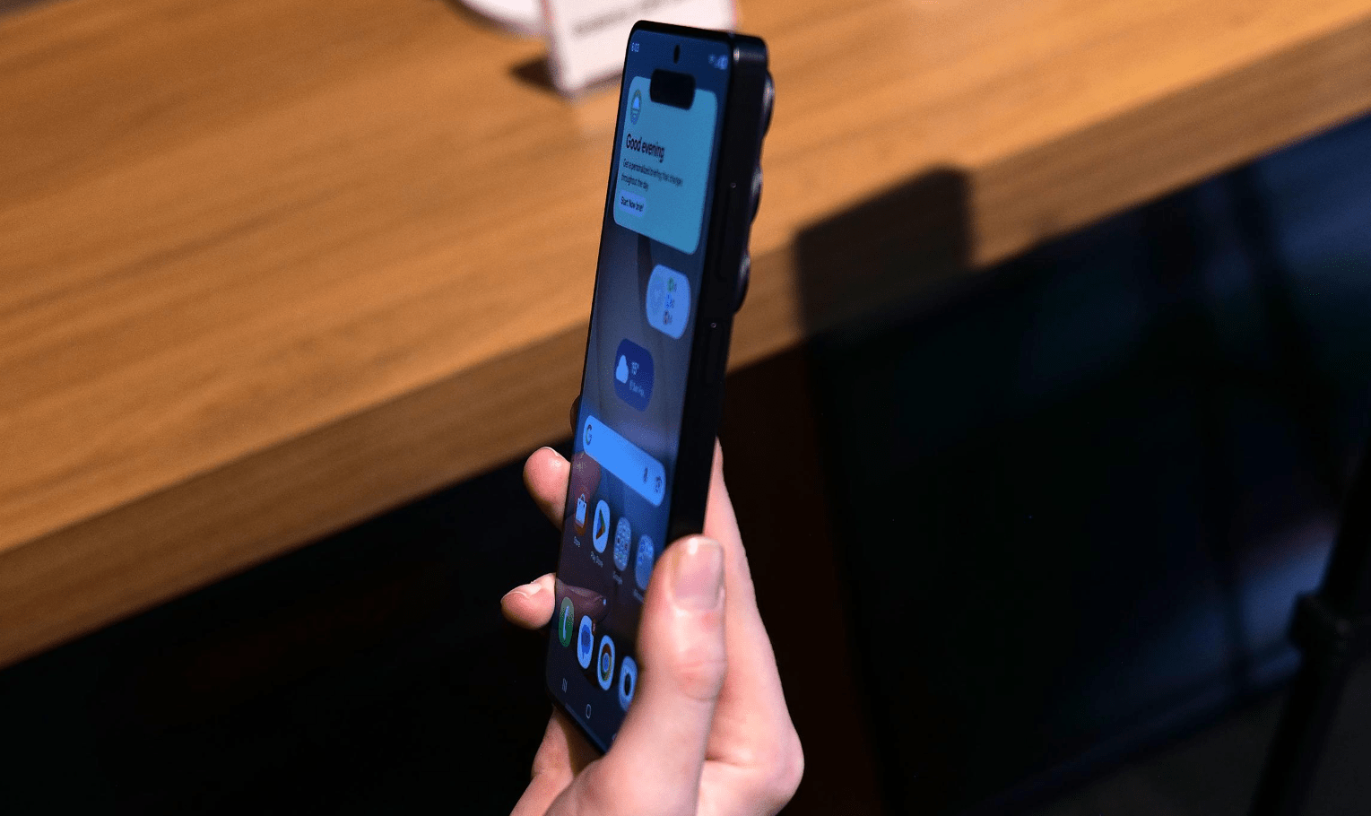 "Samsung" Galaxy S26, S26+ və S26 Ultra smartfonlarını təqdim edib — Foto 4 image 2026 02 26T104343.963