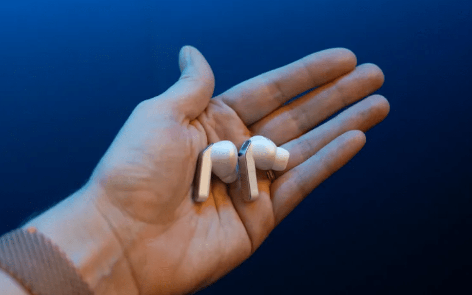 "Samsung" Galaxy Buds 4 və Buds 4 Pro qulaqlıqlarını təqdim edib 1 image 2026 02 26T114542.102