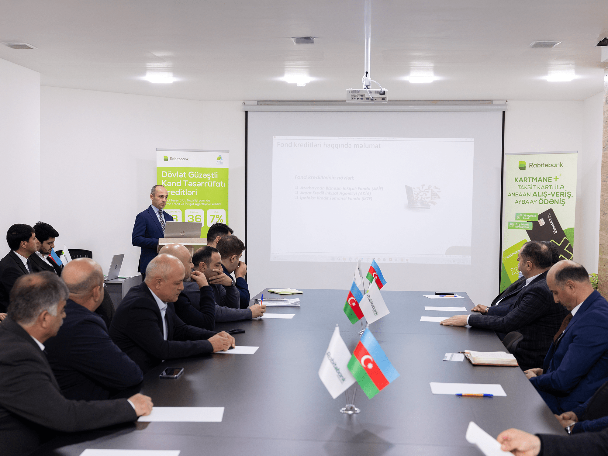 Rabitəbank Xankəndidə “Dayanıqlı Gələcək üçün Maliyyə Savadlılığı Forumu” təşkil edib 5 12 4