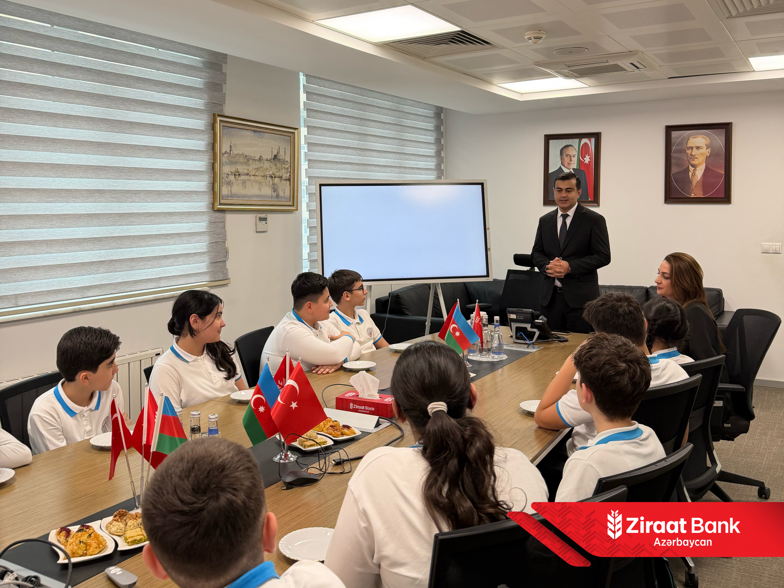 Ziraat Bank Azərbaycan “Qlobal Pul Həftəsi 2026” çərçivəsində maarifləndirici tədbir təşkil edib 3 3 1 scaled