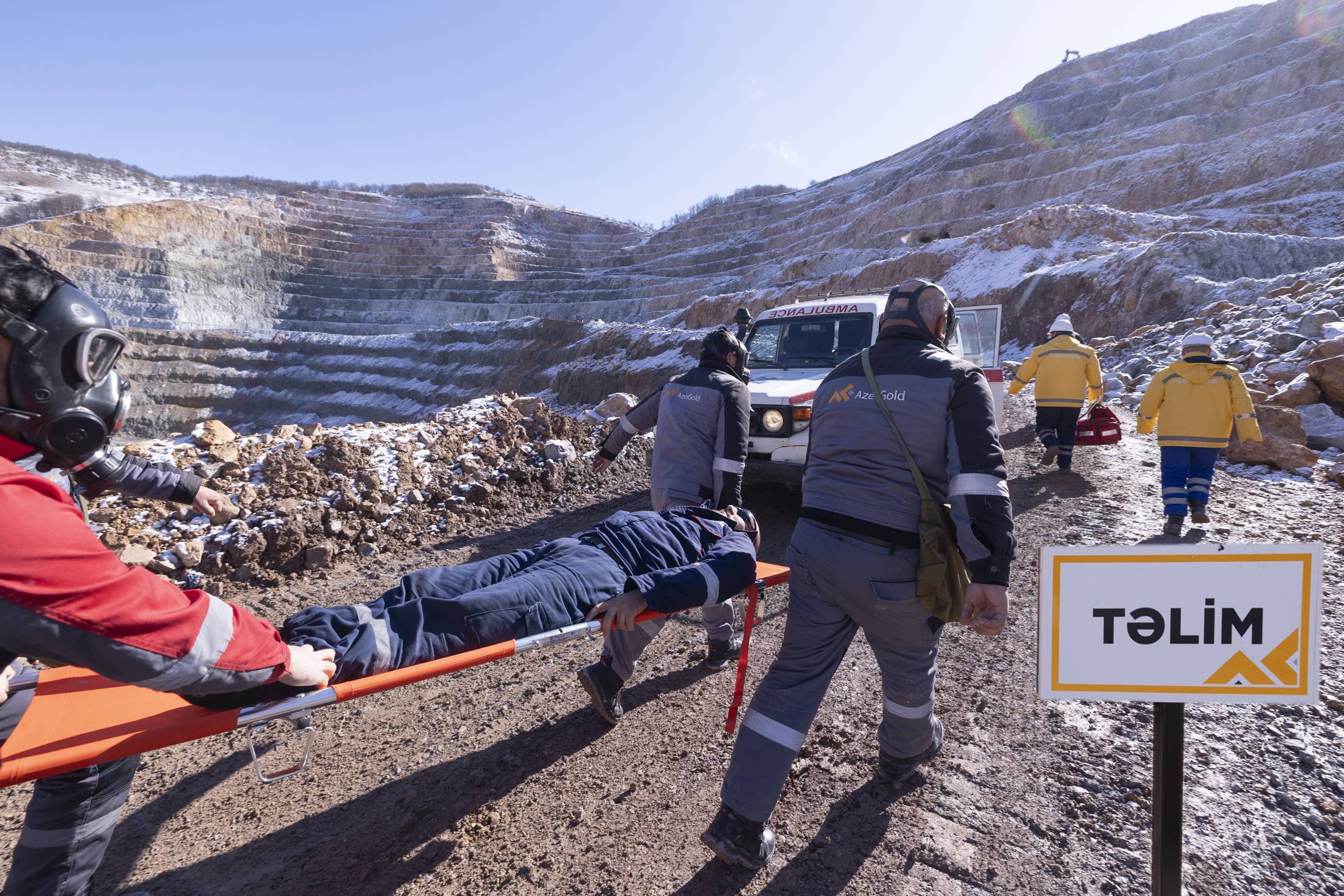 “AzerGold” QSC Daşkəsəndə Ümumdünya Mülki Müdafiə Gününə həsr olunmuş tədbir keçirib 1 3 57