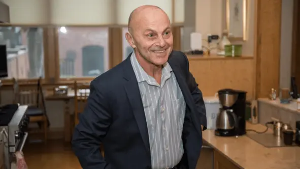 Dünyanın ən məşhur professorlarından biri effektiv bazar hipotezi haqqında 3 4 2